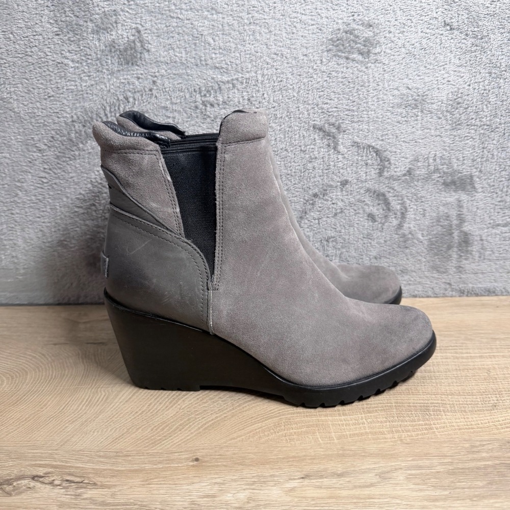 Sorel After Hours Chelsea Ankle Boot Size 11 Gray Side Zip Lug Sole Wedge Casual